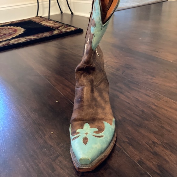 Women’s Boots - Picture 4 of 7